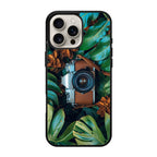 The Lens Between Leaves iPhone 16 Pro / 16 Pro Max Case